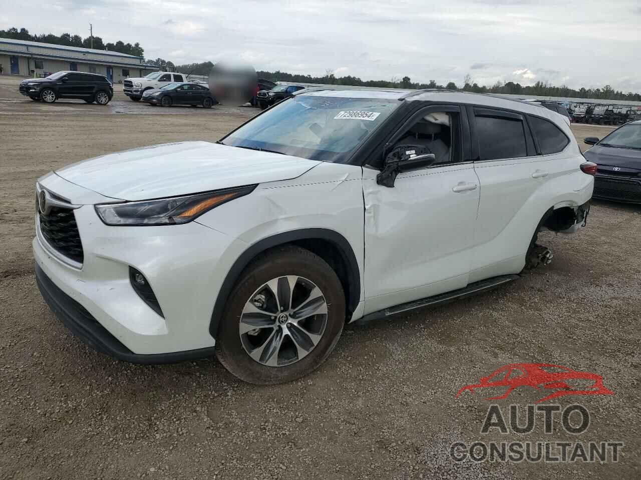 TOYOTA HIGHLANDER 2022 - 5TDGZRAH2NS559843