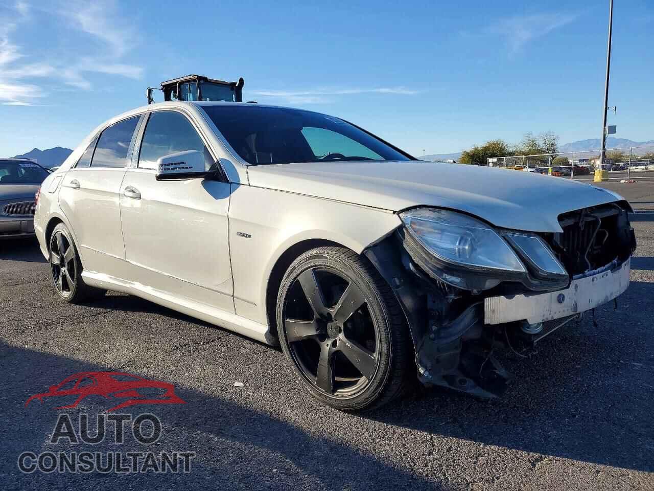 MERCEDES-BENZ E-CLASS 2012 - WDDHF5KB2CA604893