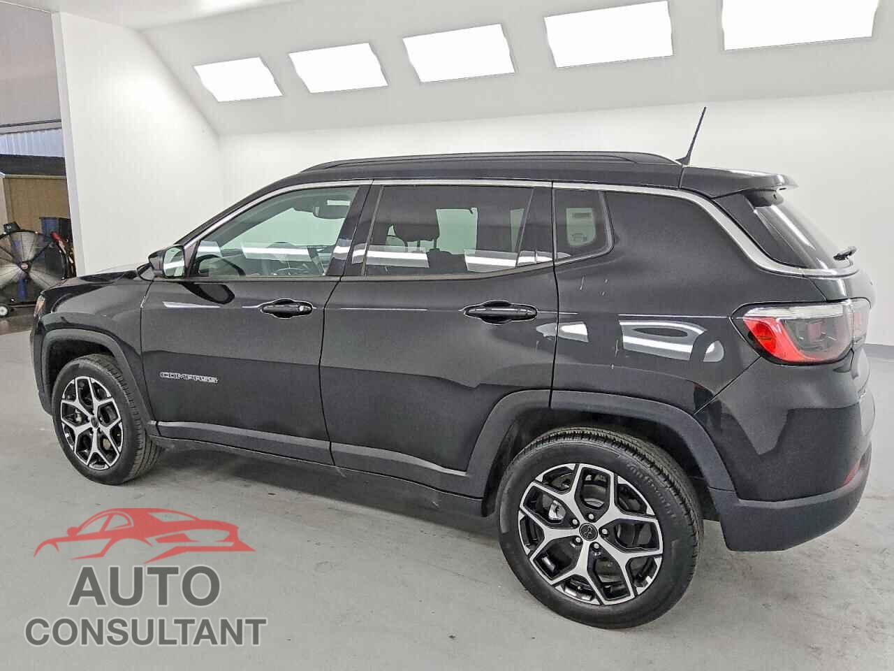 JEEP COMPASS 2025 - 3C4NJDCN2ST578642