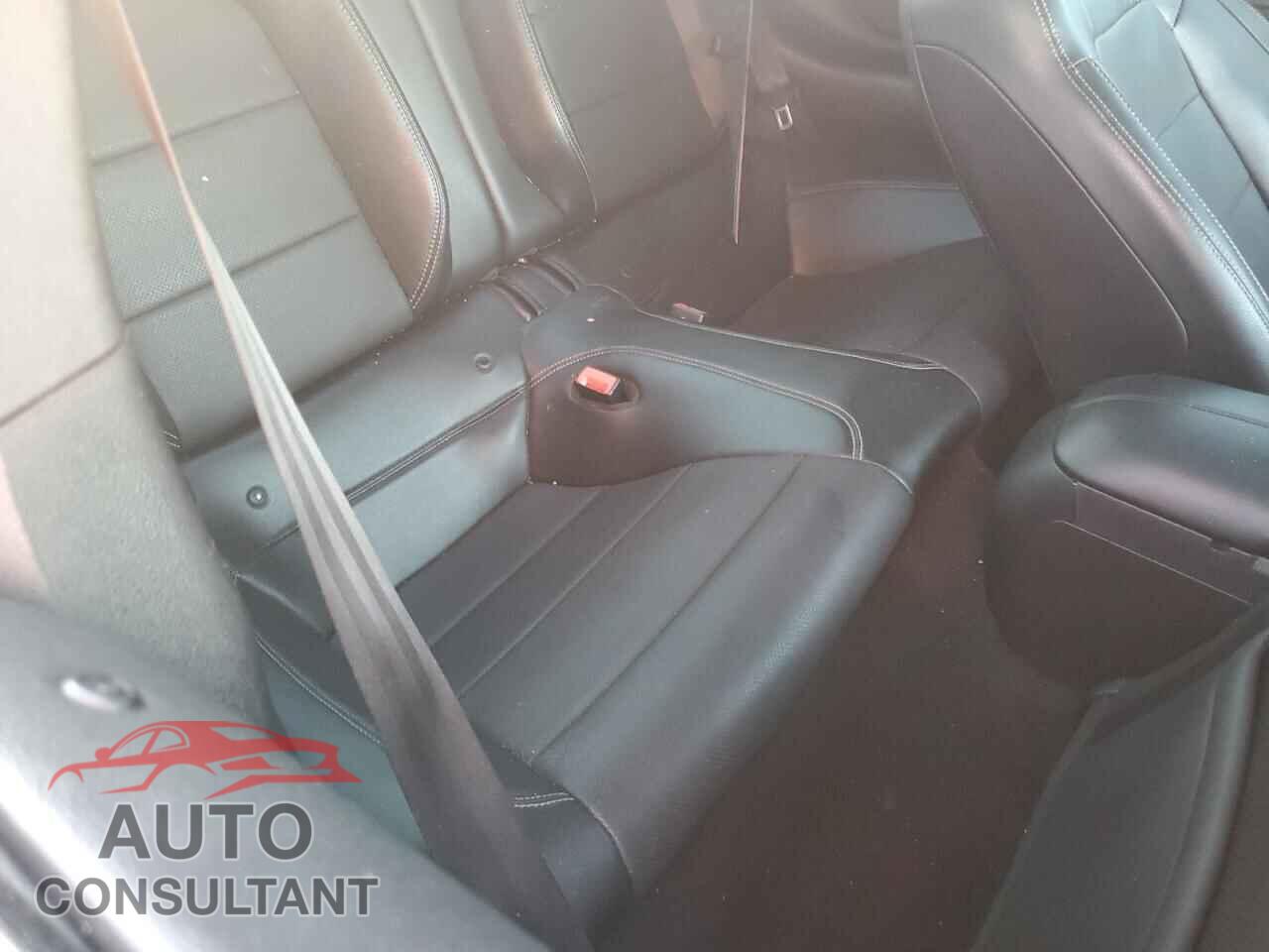 FORD MUSTANG 2019 - 1FA6P8CF6K5174039