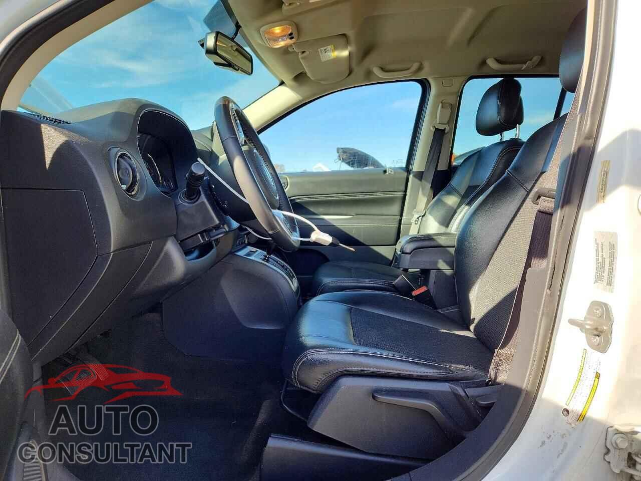 JEEP COMPASS 2017 - 1C4NJCEA3HD116237
