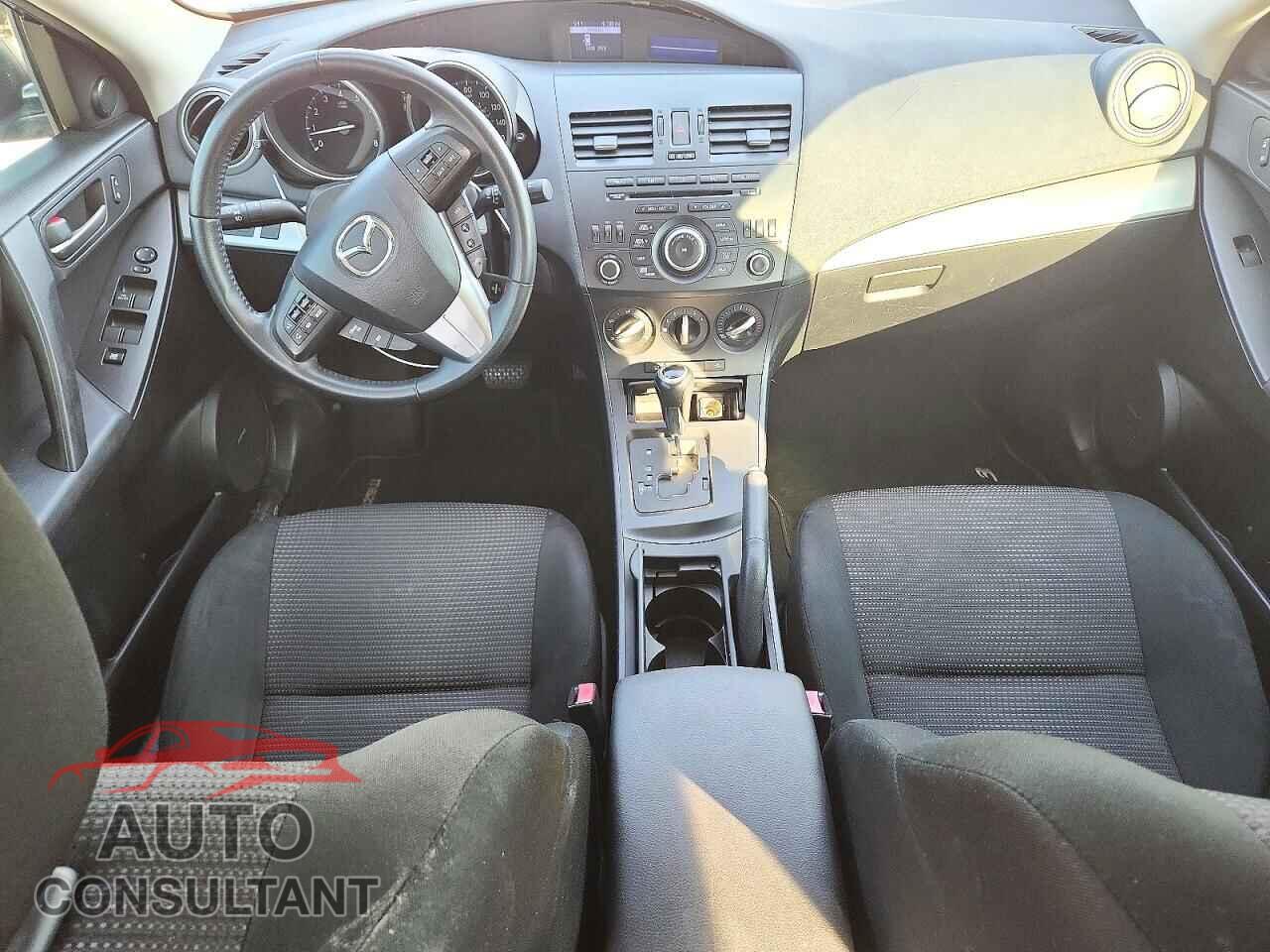 MAZDA 3 2012 - JM1BL1L79C1696564