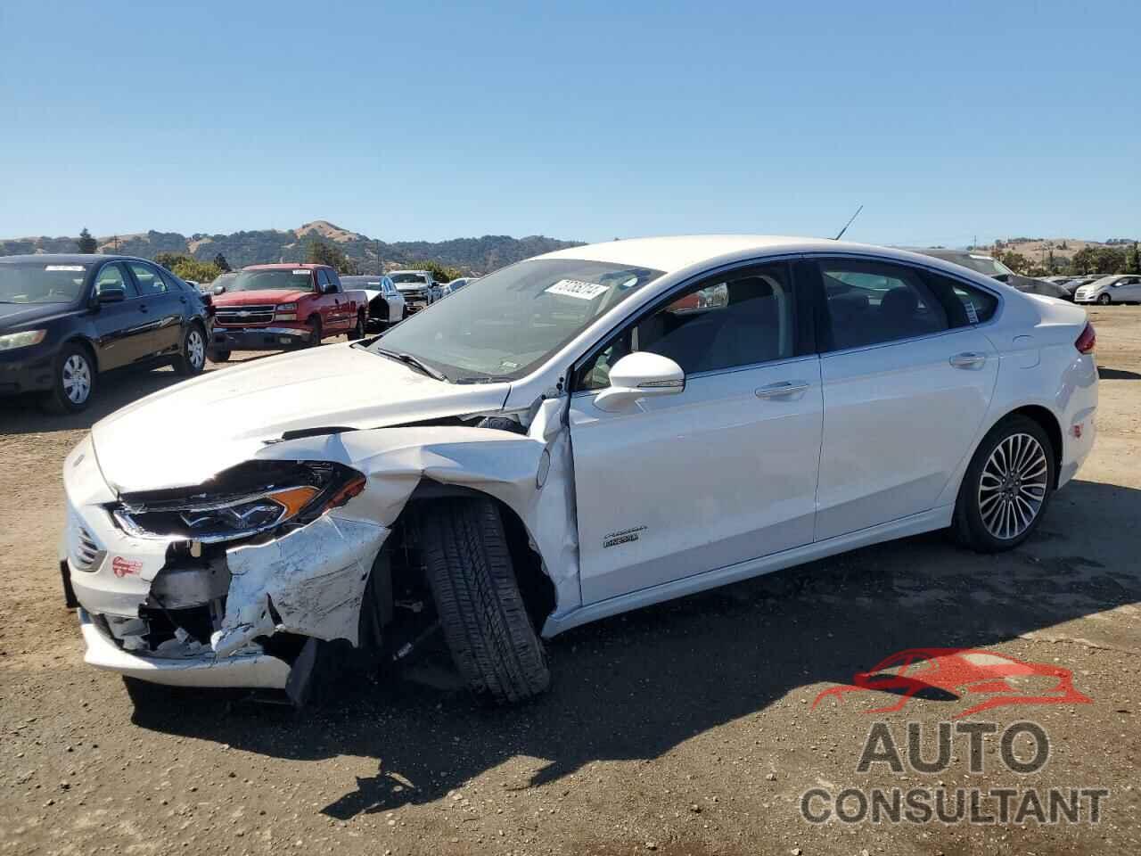 FORD FUSION 2018 - 3FA6P0SU4JR205267