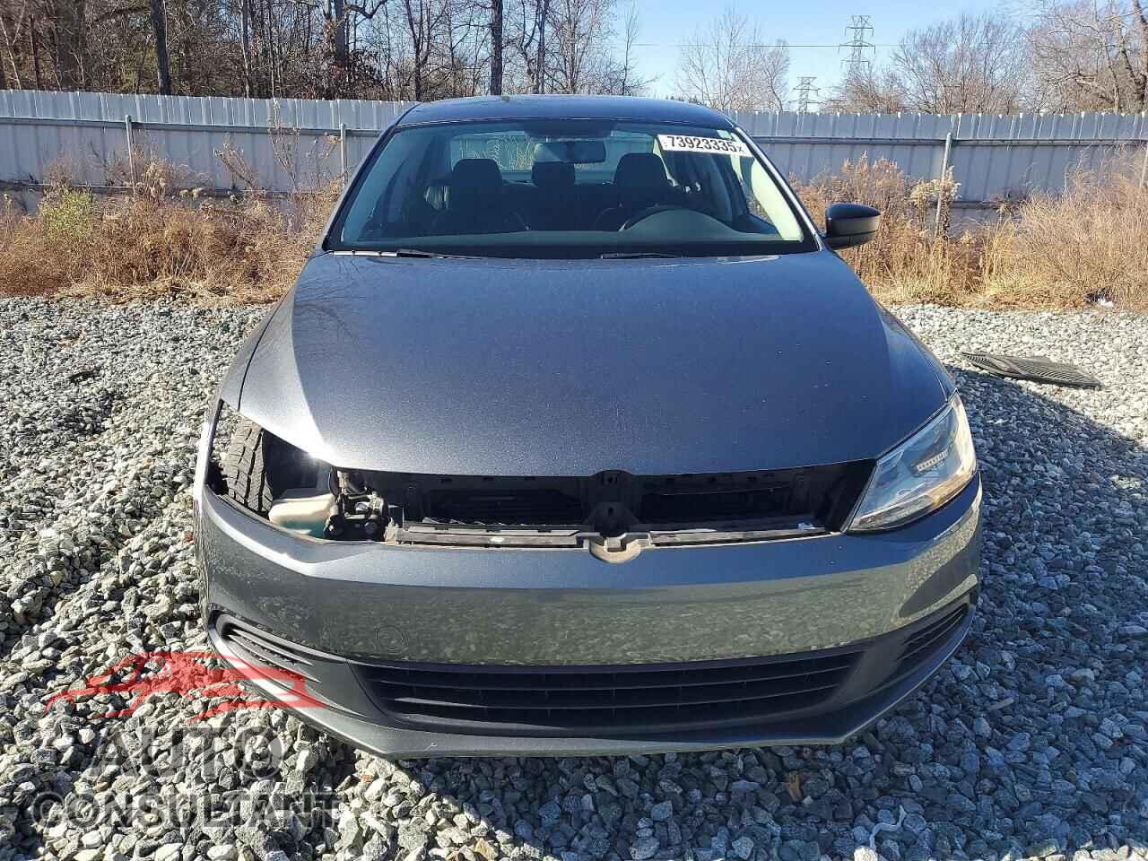 VOLKSWAGEN JETTA 2014 - 3VW2K7AJ7EM209062