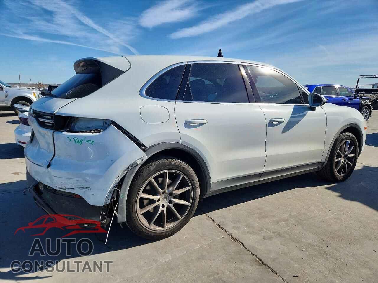 PORSCHE CAYENNE 2019 - WP1AA2AY1KDA02500