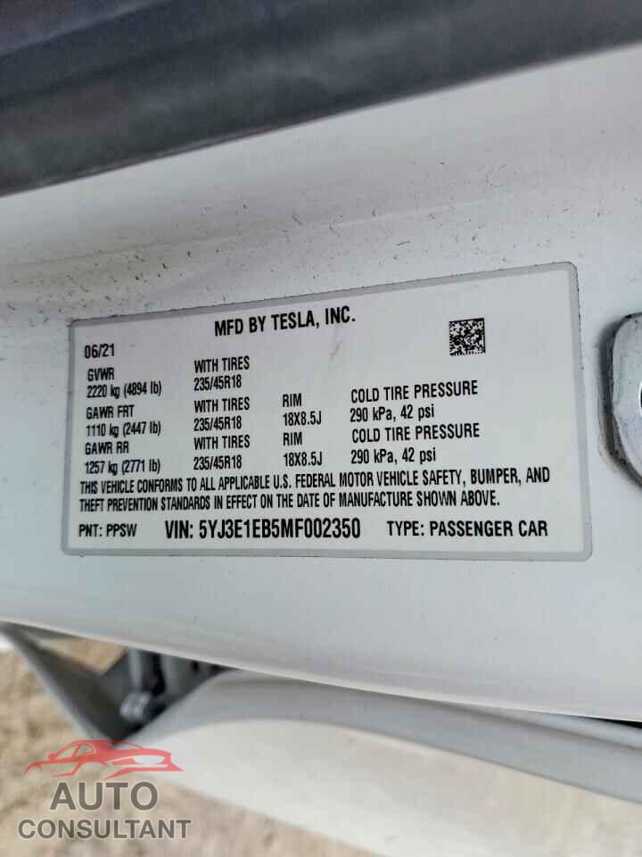 TESLA MODEL 3 2021 - 5YJ3E1EB5MF002350