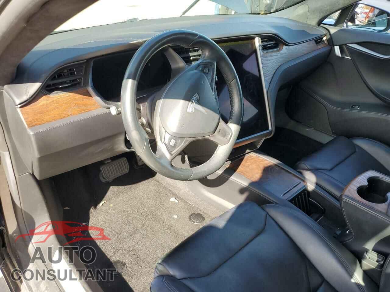 TESLA MODEL S 2018 - 5YJSA1E28JF297818