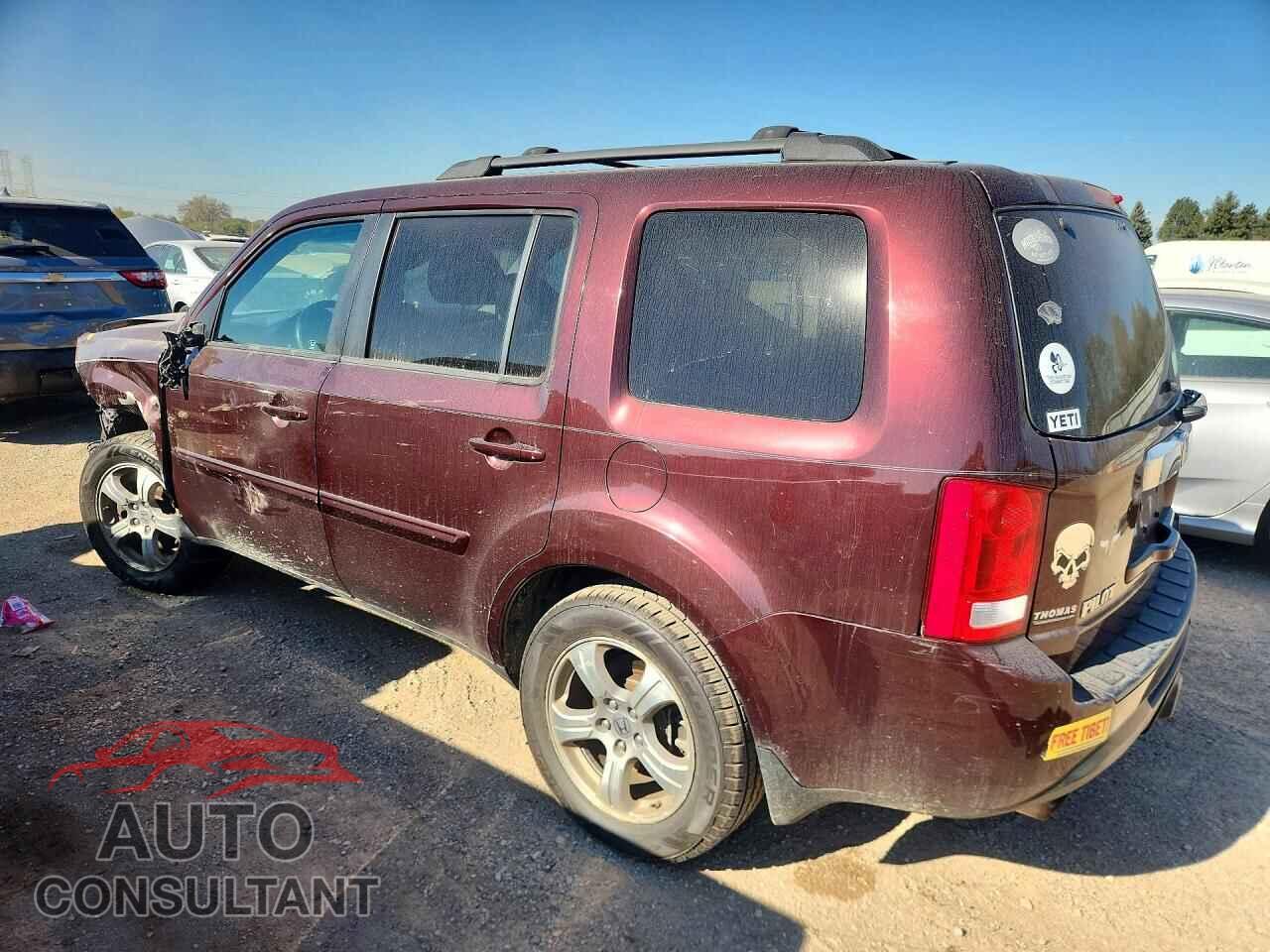 HONDA PILOT 2012 - 5FNYF4H50CB015936