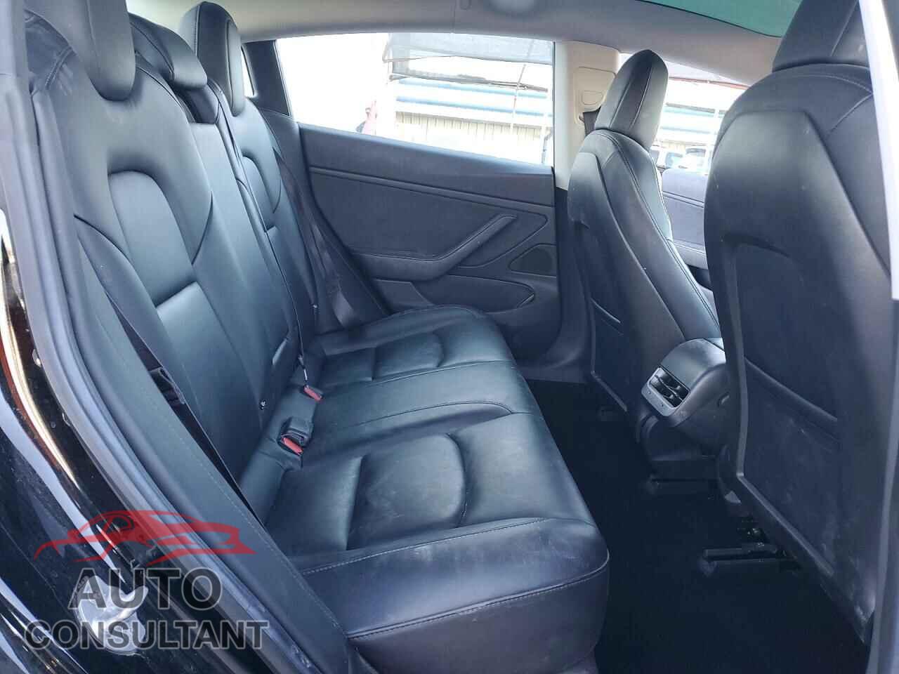 TESLA MODEL 3 2018 - 5YJ3E1EA7JF016088