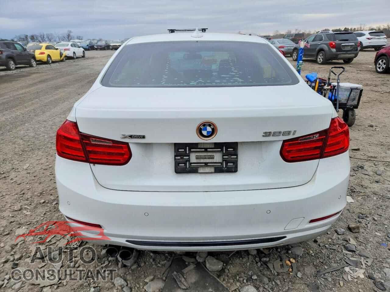 BMW 3 SERIES 2013 - WBA3B5G50DNS04261