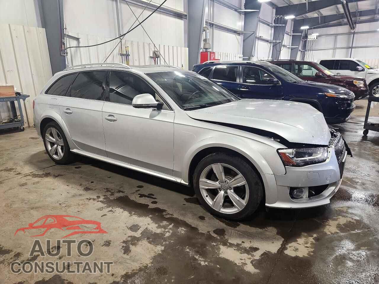 AUDI A4 2013 - WA1UFAFLXDA132345