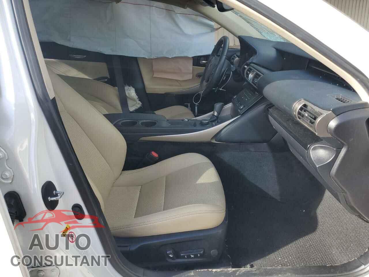 LEXUS IS 2015 - JTHBF1D24F5045705