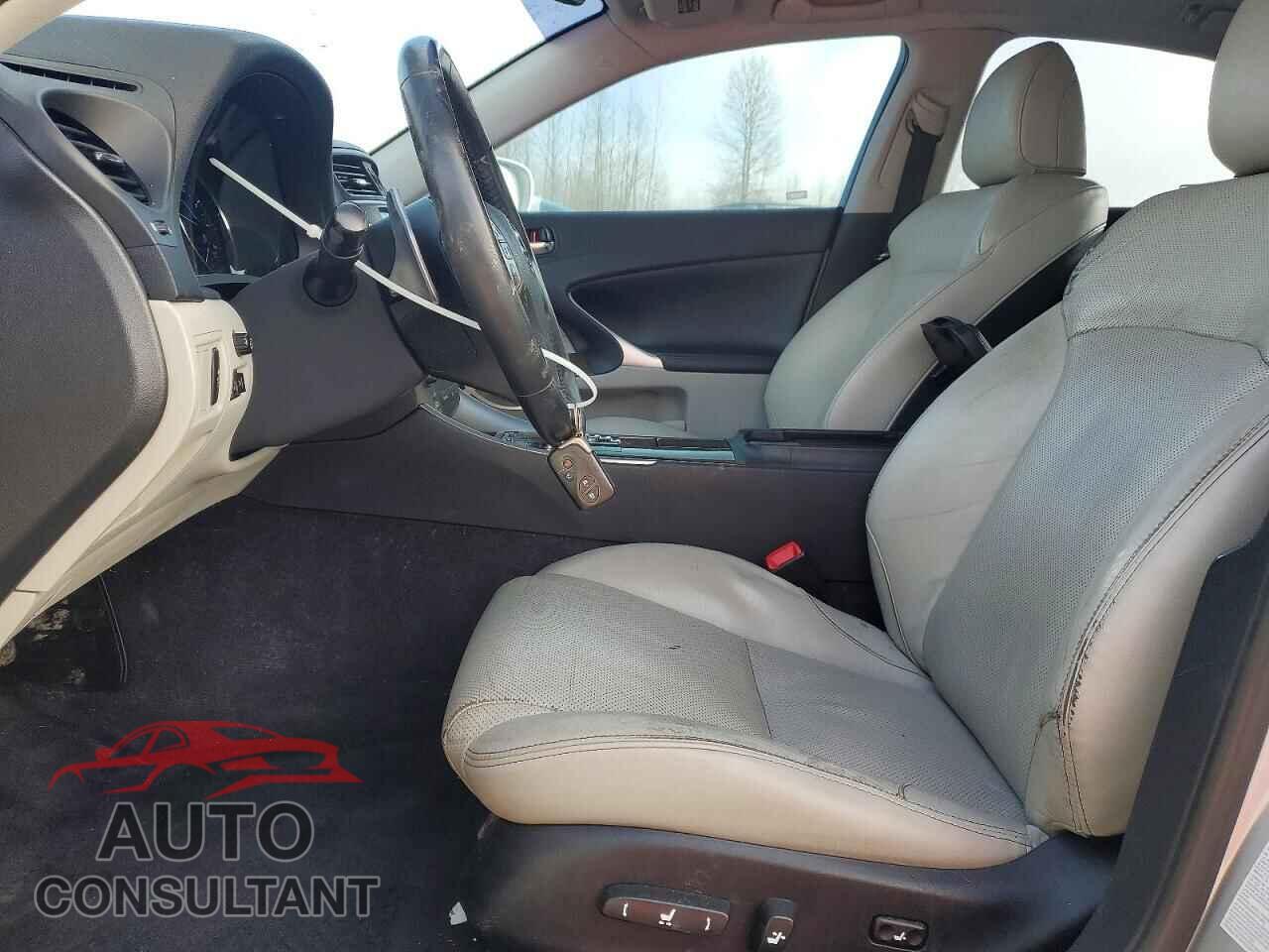 LEXUS IS 2012 - JTHBF5C21C5179091