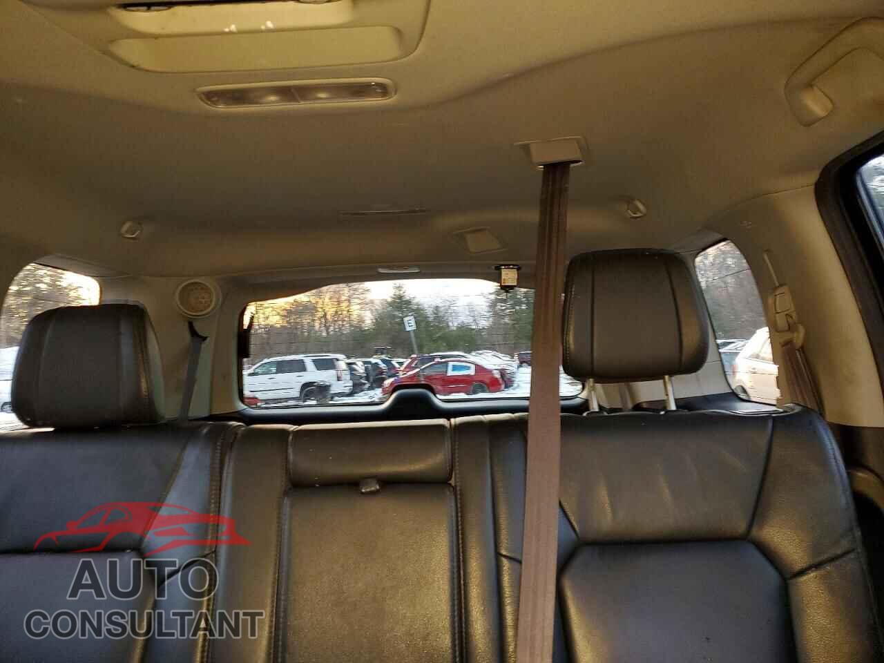 HONDA PILOT 2014 - 5FNYF4H96EB026414