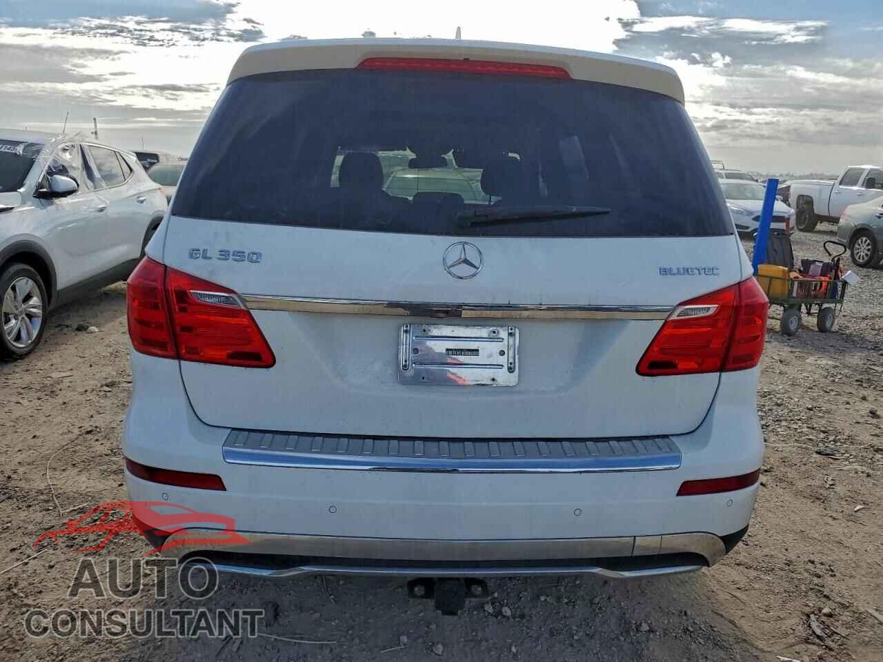 MERCEDES-BENZ GL-CLASS 2015 - 4JGDF2EEXFA537988