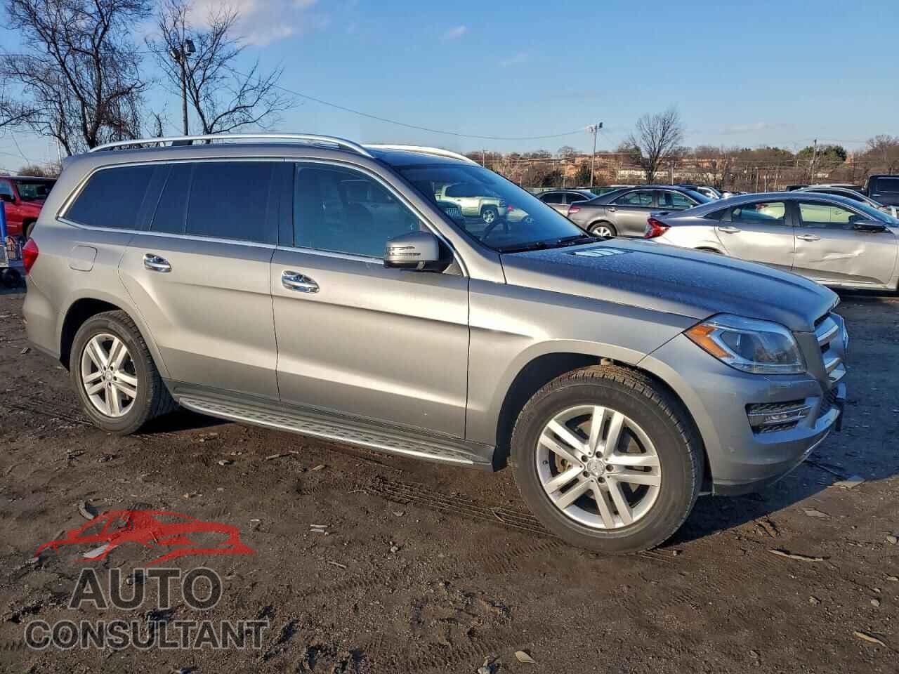 MERCEDES-BENZ GL-CLASS 2015 - 4JGDF2EE2FA505410