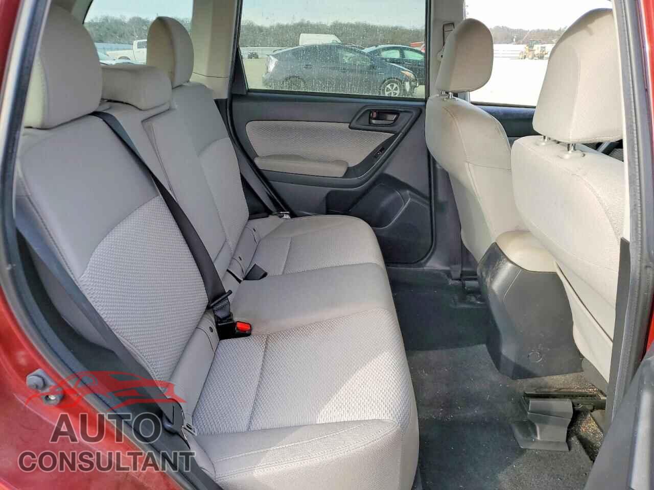 SUBARU FORESTER 2017 - JF2SJAEC4HH561802