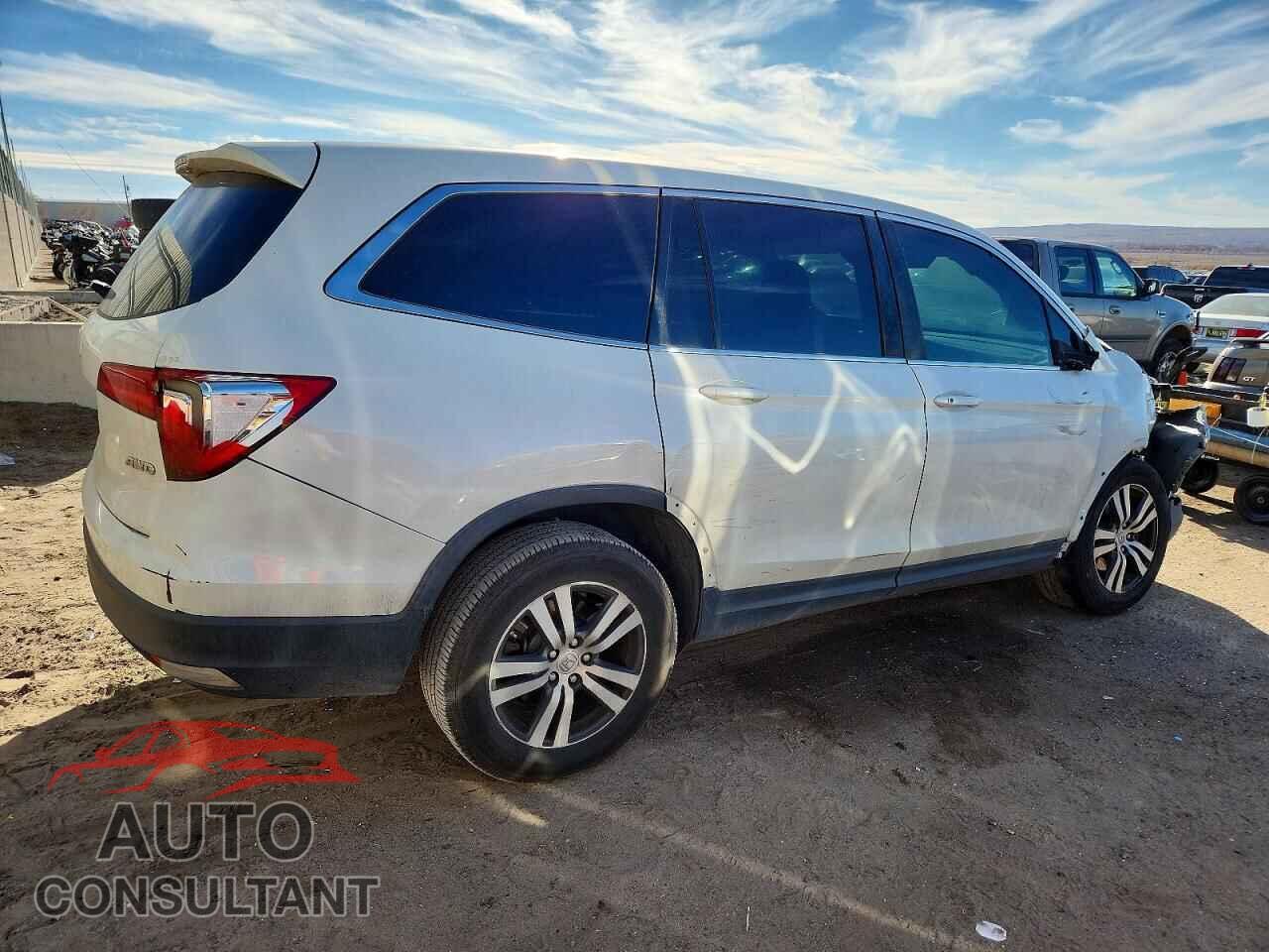 HONDA PILOT 2017 - 5FNYF6H37HB105277
