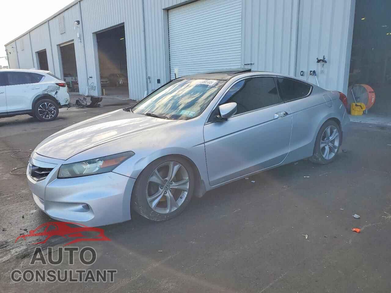 HONDA ACCORD 2012 - 1HGCS2A84CA008500