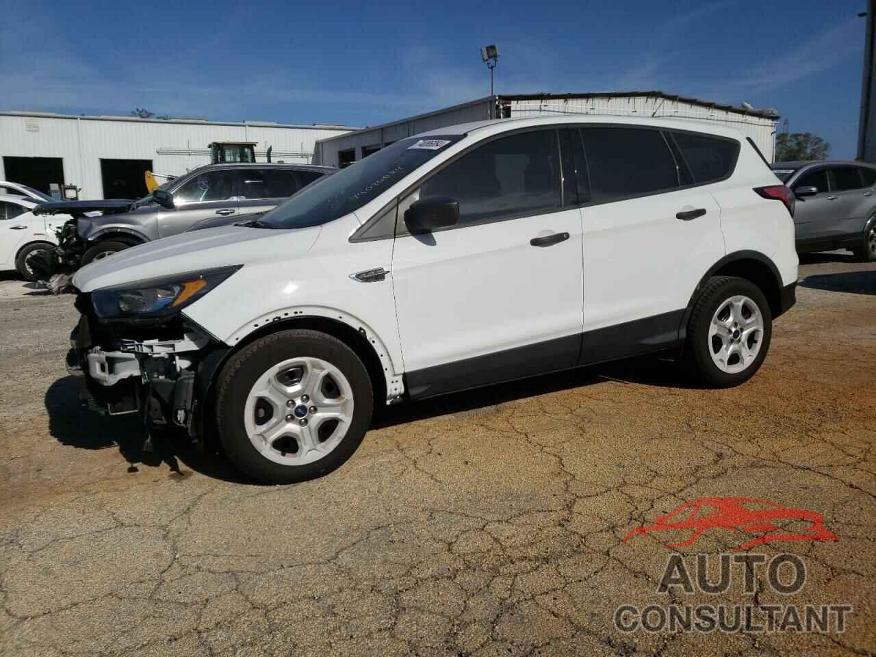 FORD ESCAPE 2018 - 1FMCU0F74JUB97783