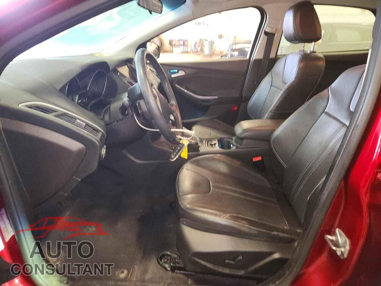 FORD FOCUS 2014 - 1FADP3J25EL338228