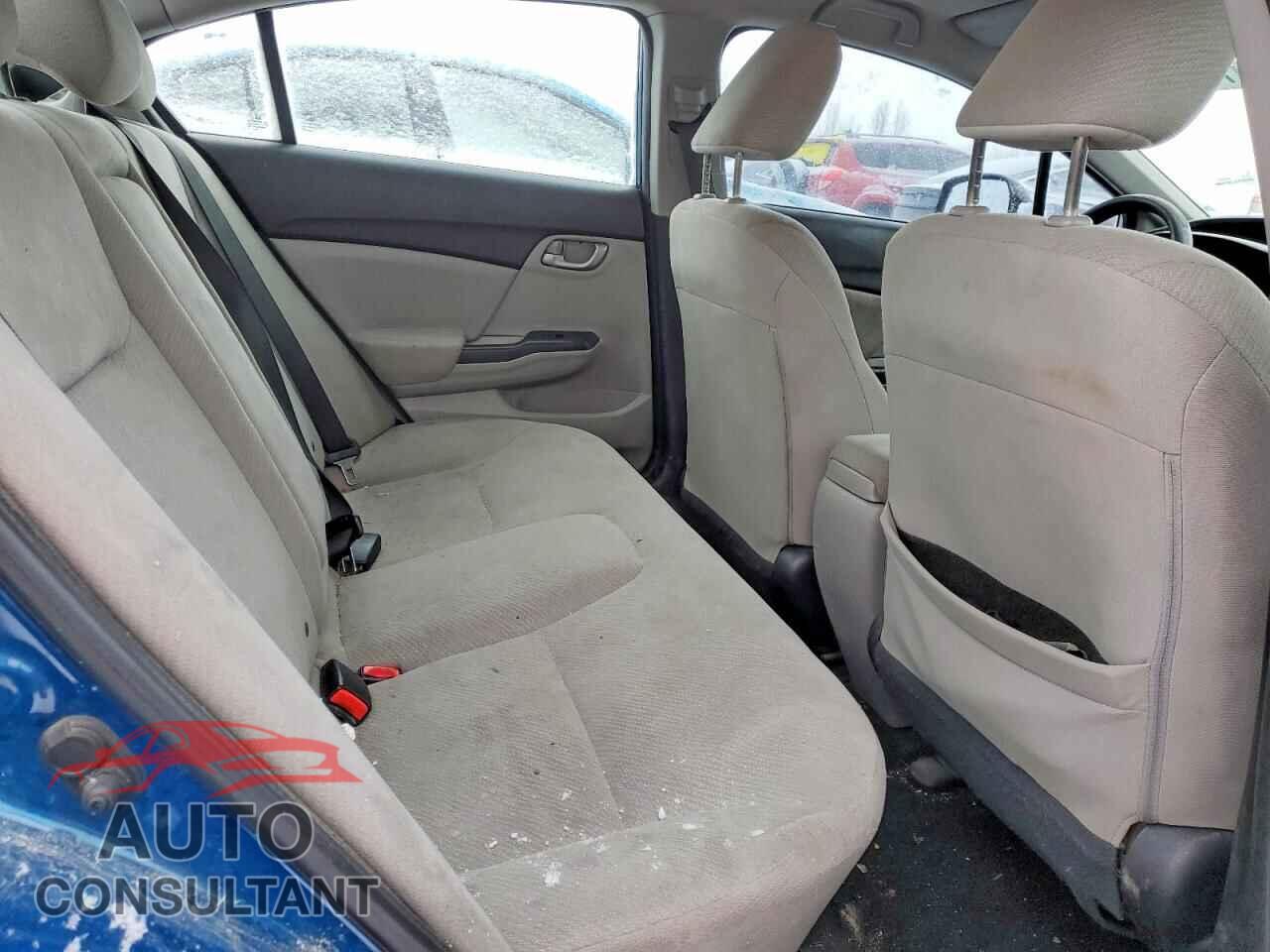 HONDA CIVIC 2013 - 2HGFB2F47DH028455