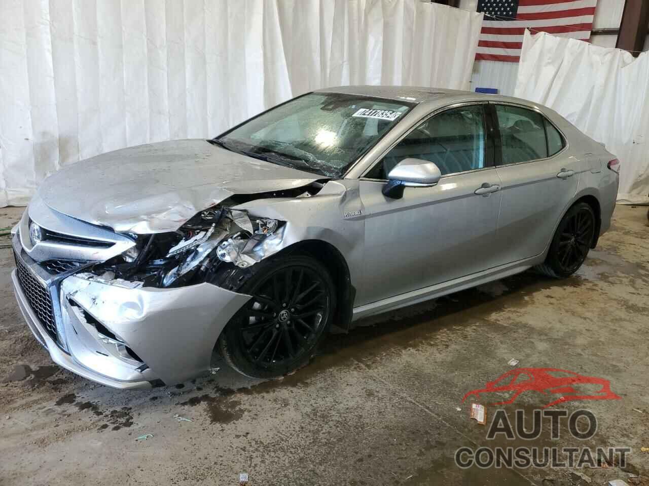 TOYOTA CAMRY 2021 - 4T1K31AK2MU560781