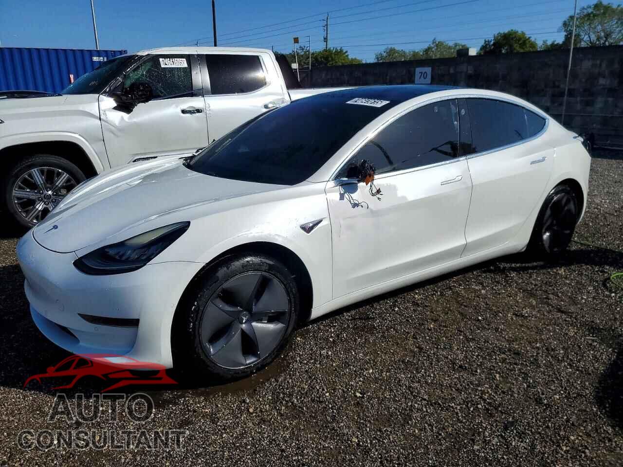 TESLA MODEL 3 2019 - 5YJ3E1EA3KF426467