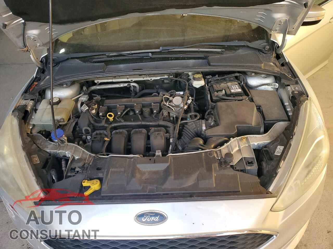 FORD FOCUS 2017 - 1FADP3K26HL259556