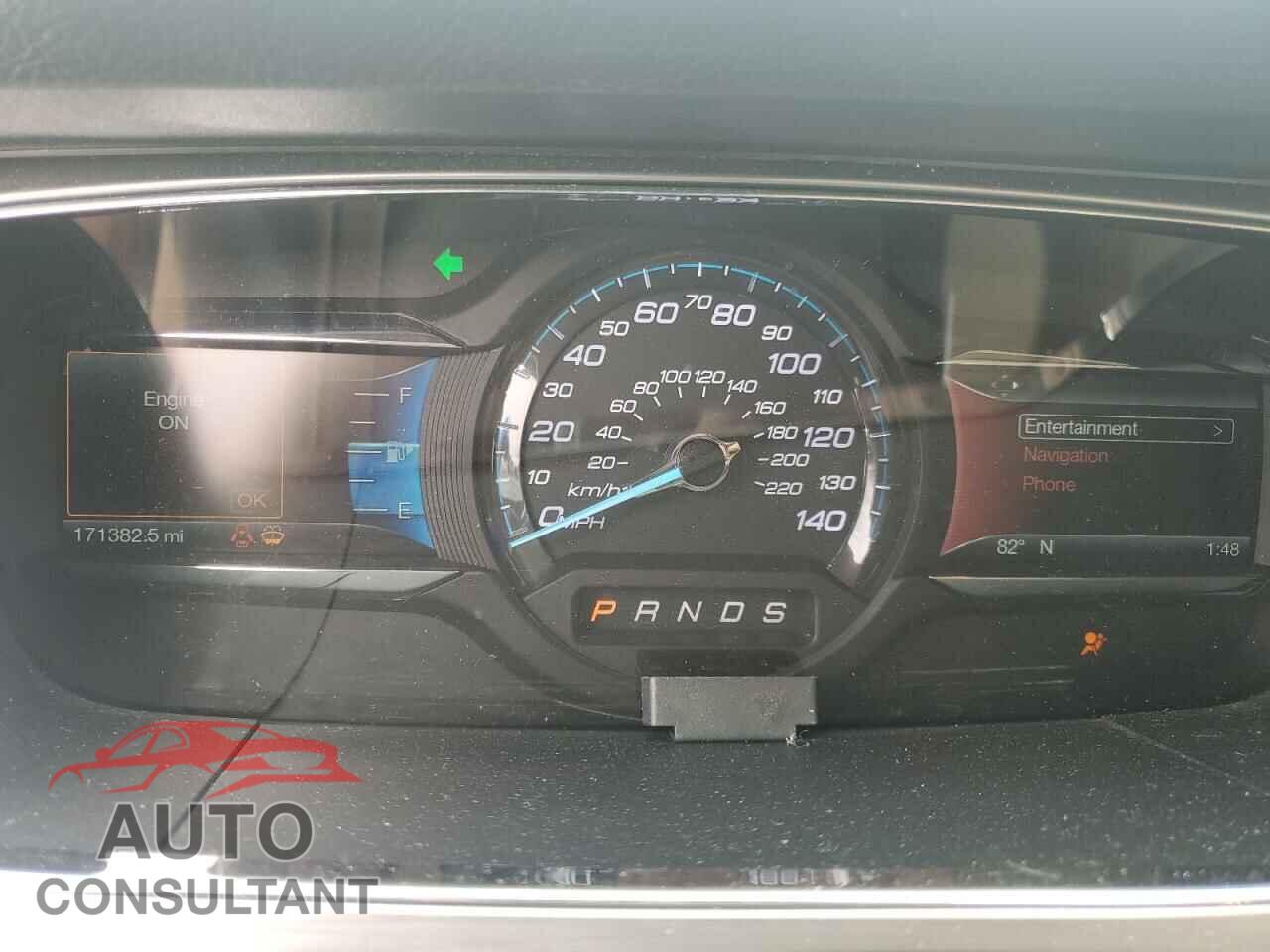 FORD TAURUS 2018 - 1FAHP2E86JG124765