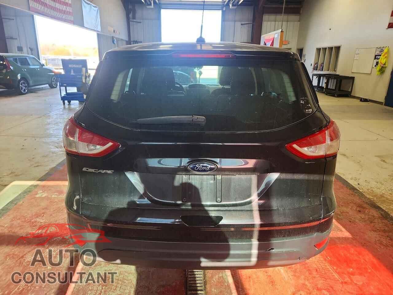 FORD ESCAPE 2013 - 1FMCU0F72DUC92136