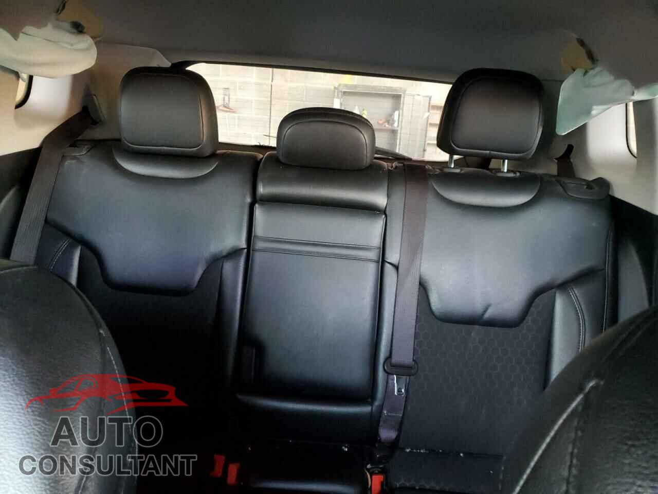 JEEP COMPASS 2019 - 3C4NJCBB4KT715680