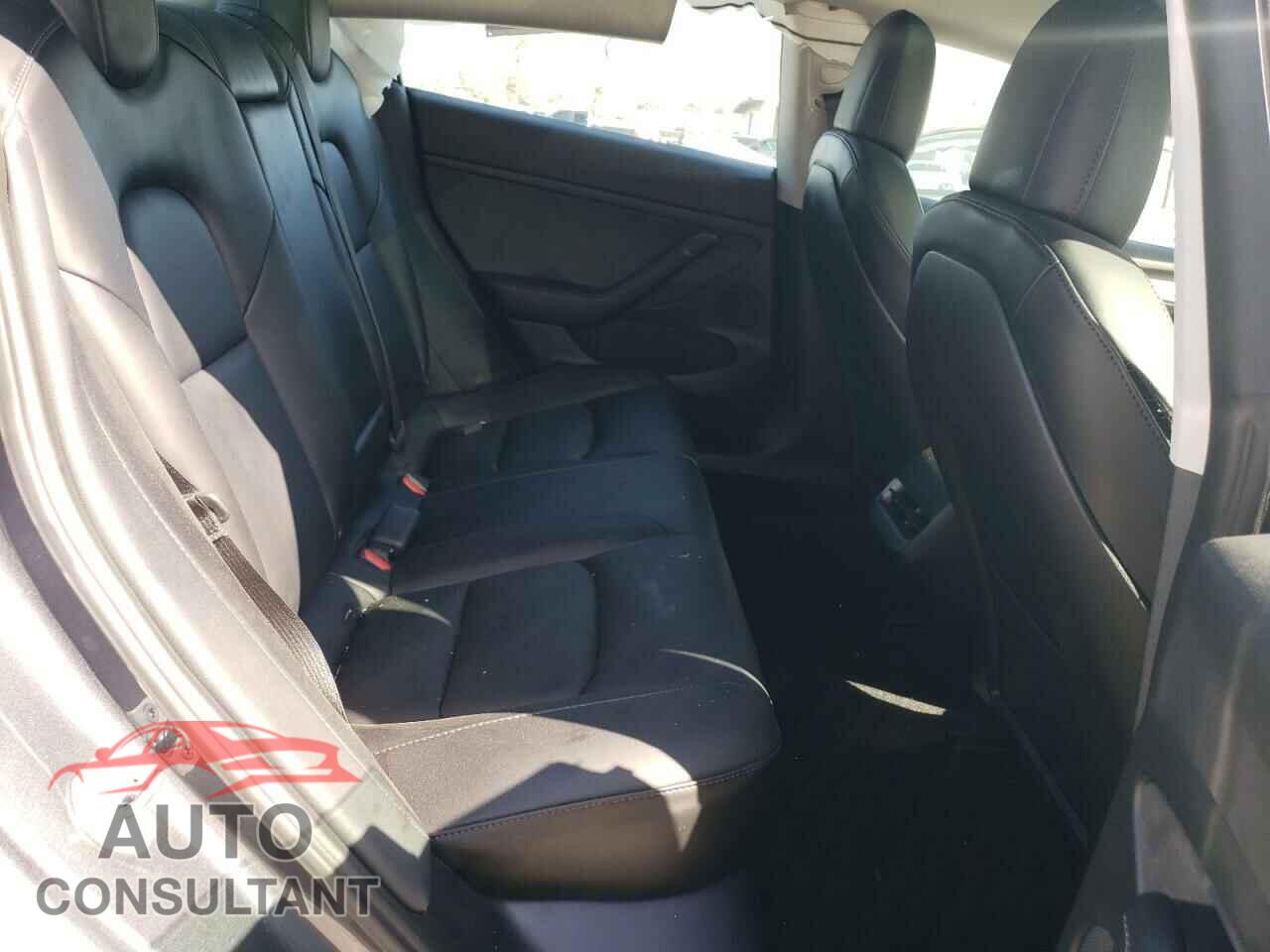 TESLA MODEL 3 2023 - 5YJ3E1EA4PF413699