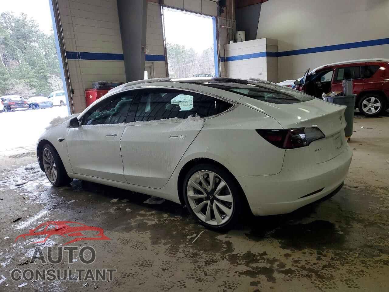 TESLA MODEL 3 2018 - 5YJ3E1EA6JF118532