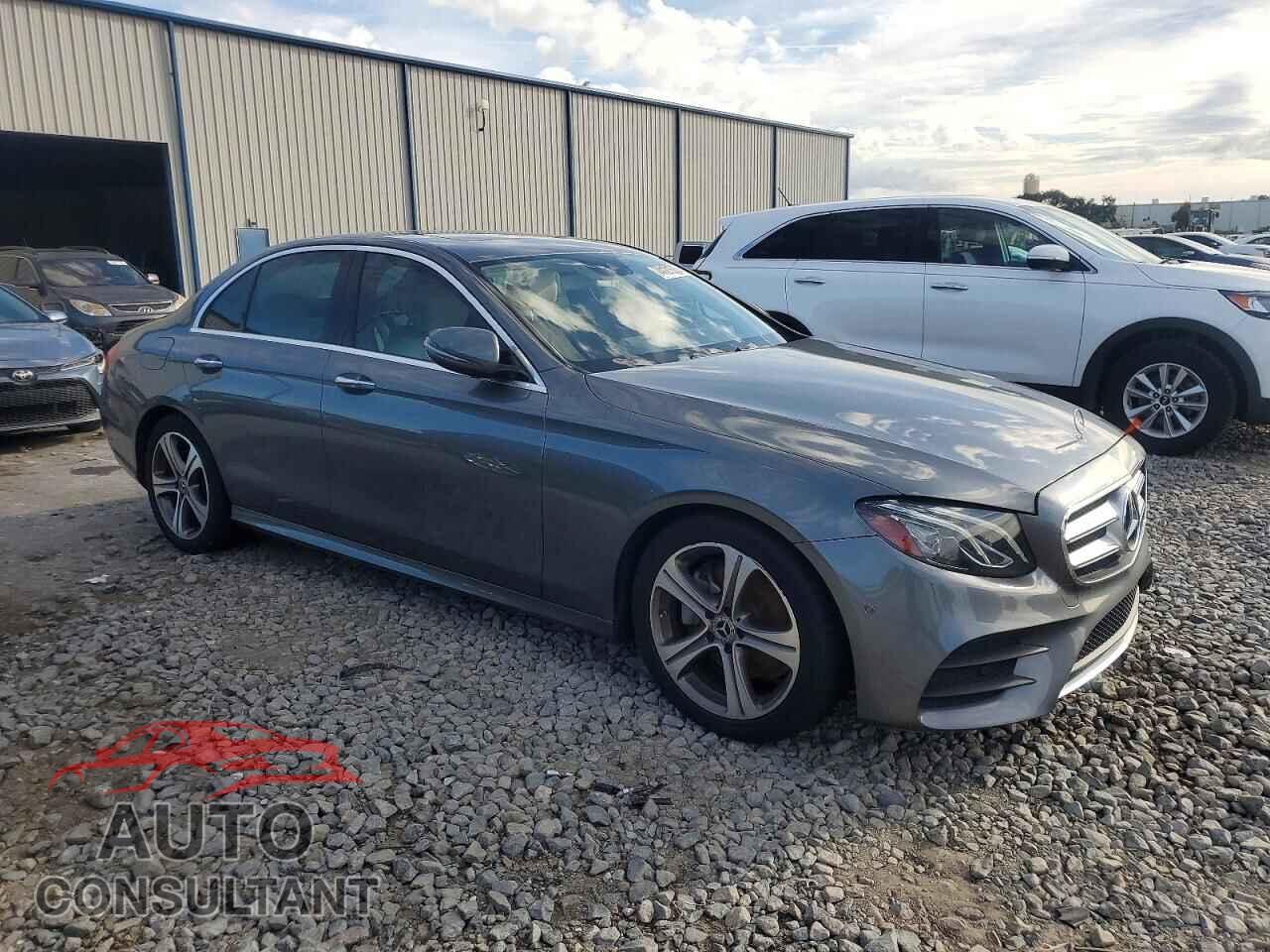MERCEDES-BENZ E-CLASS 2018 - WDDZF4JB6JA457460