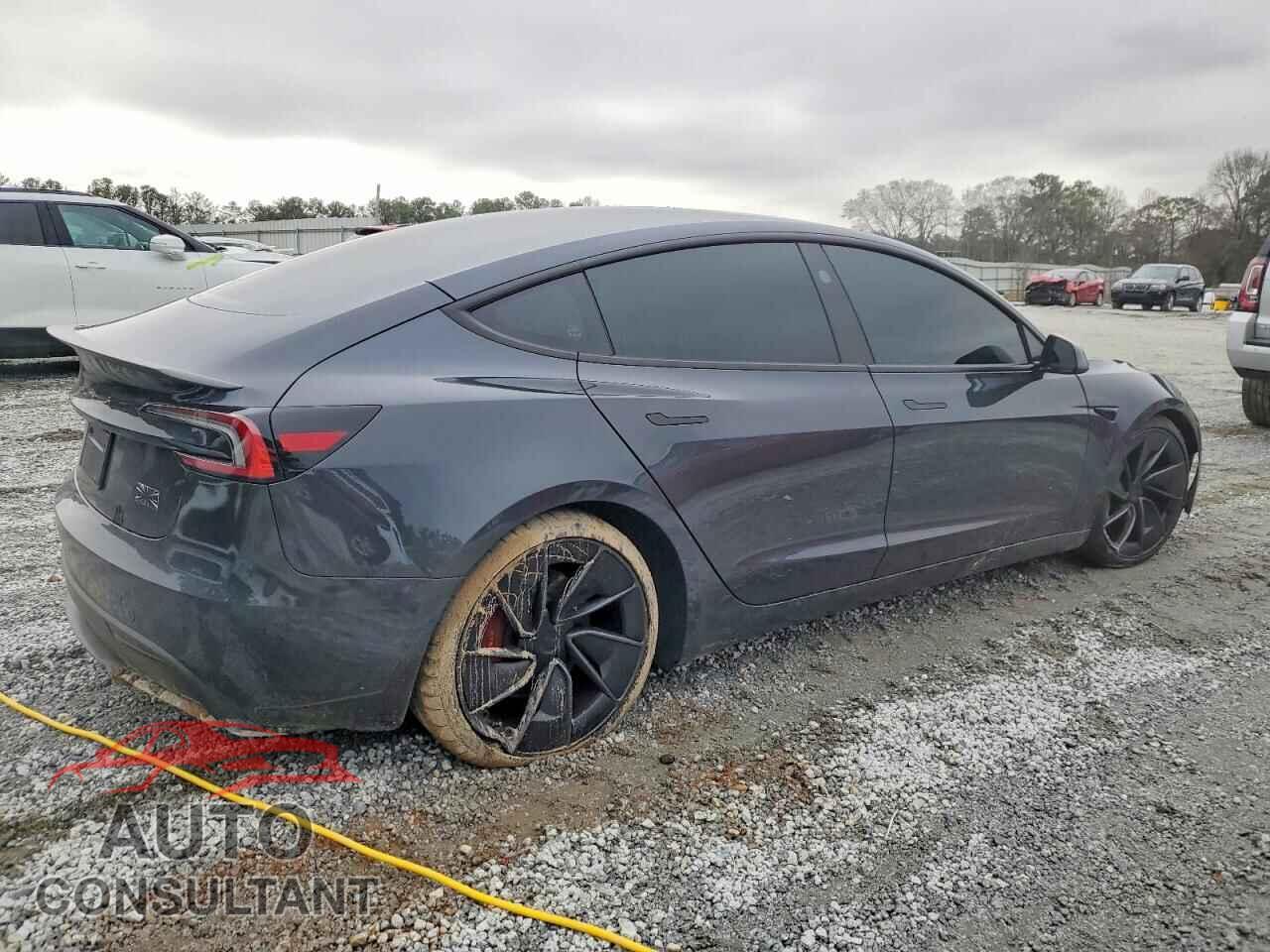TESLA MODEL 3 2024 - 5YJ3E1ET3RF895232