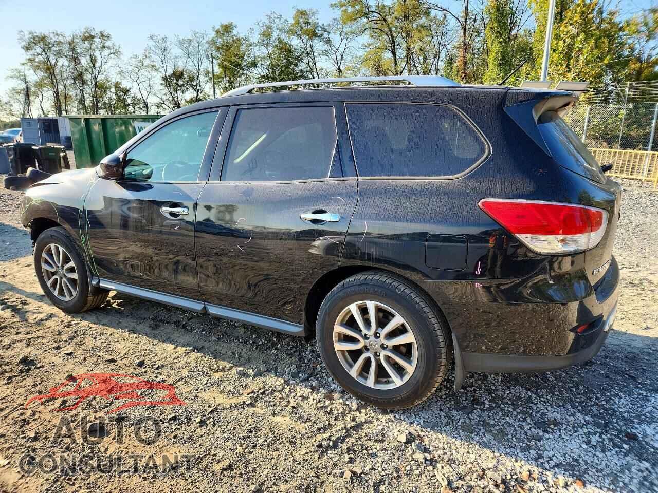 NISSAN PATHFINDER 2015 - 5N1AR2MM1FC718906