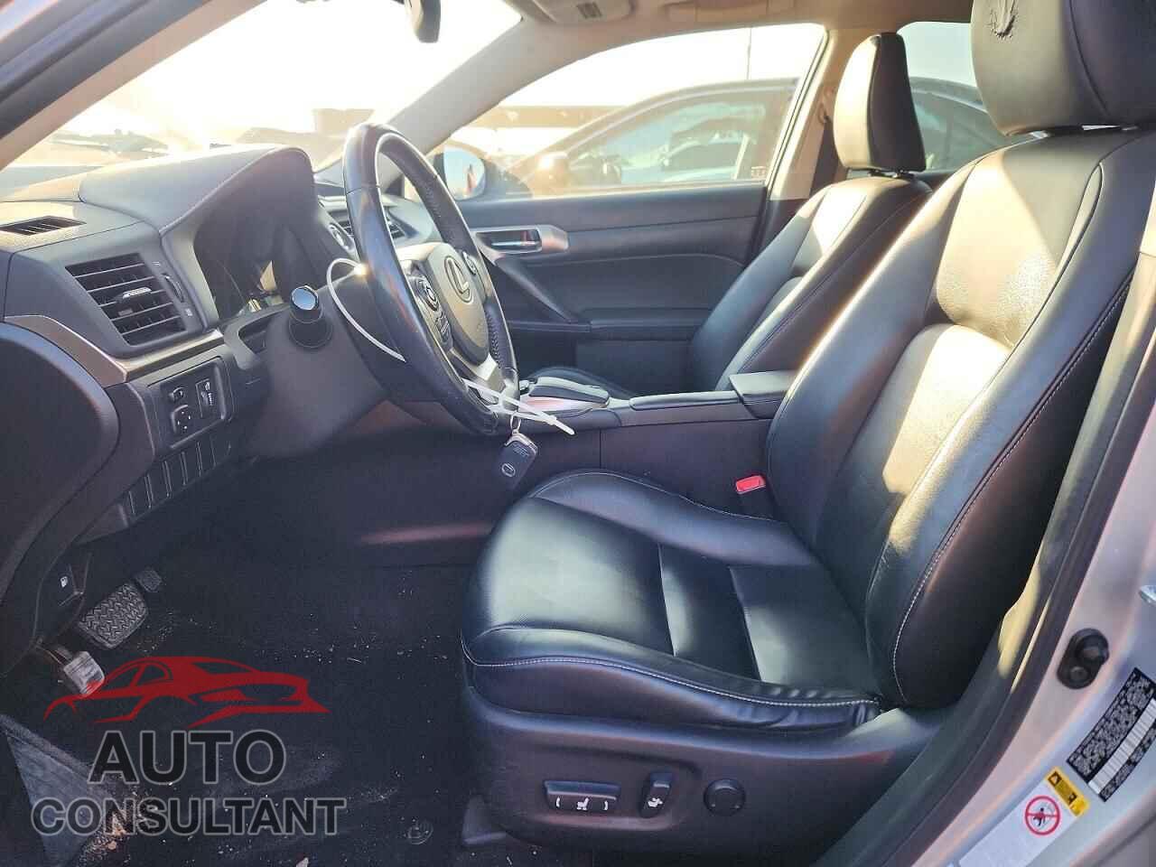 LEXUS CT 200 2014 - JTHKD5BH4E2198525