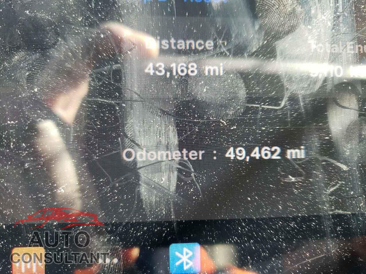 TESLA MODEL 3 2021 - 5YJ3E1EA4MF985478