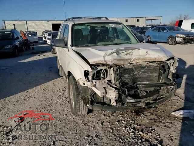 MAZDA TRIBUTE 2009 - 4F2CZ02799KM00749