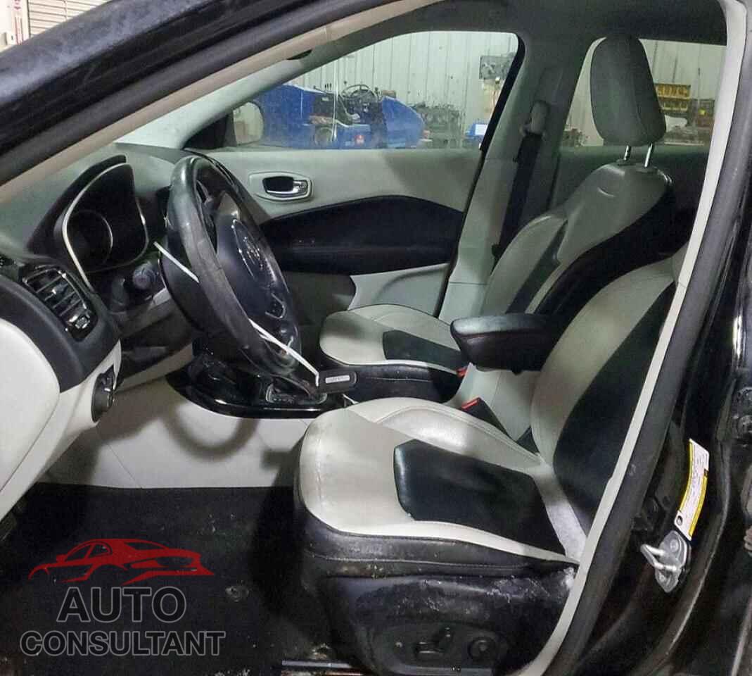 JEEP COMPASS 2018 - 3C4NJDCB1JT456746