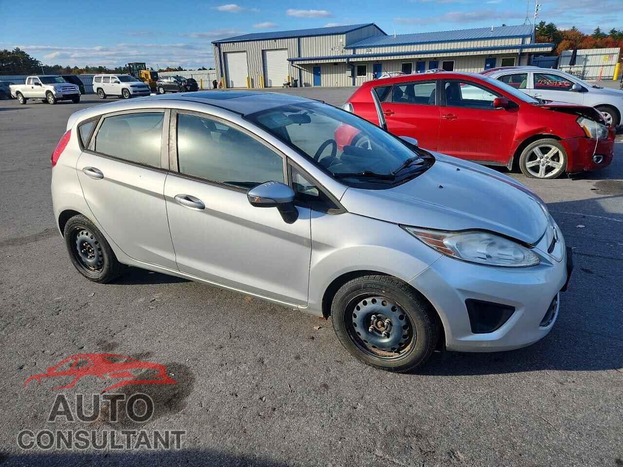 FORD FIESTA 2013 - 3FADP4EJ3DM173607
