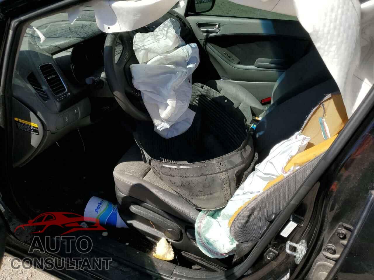 KIA FORTE 2018 - 3KPFL4A76JE212883