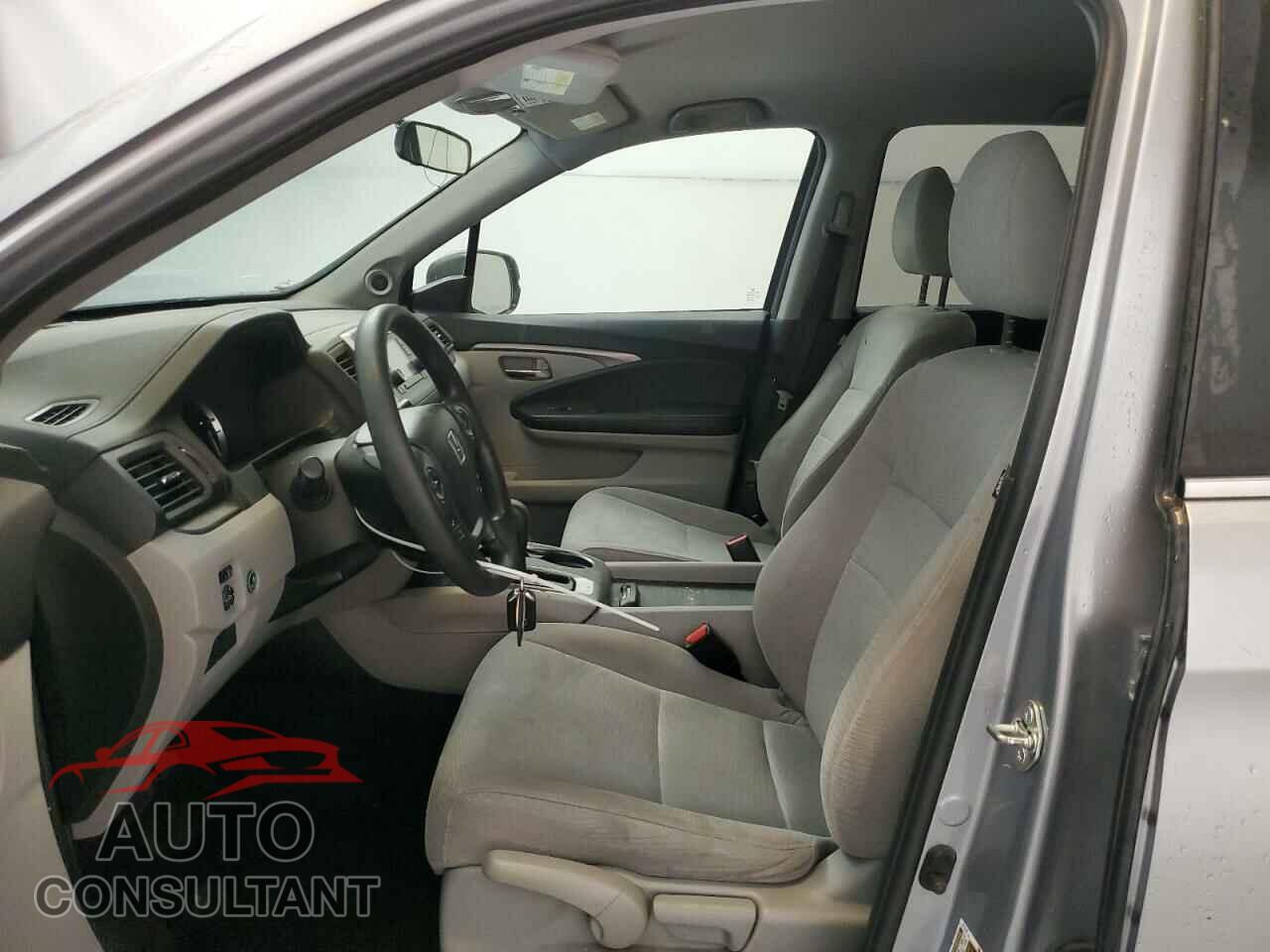 HONDA PILOT 2017 - 5FNYF5H1XHB036318