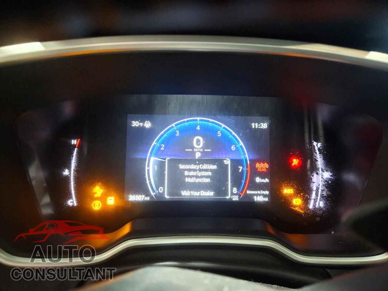 TOYOTA COROLLA 2023 - JTNC4MBE2P3200402