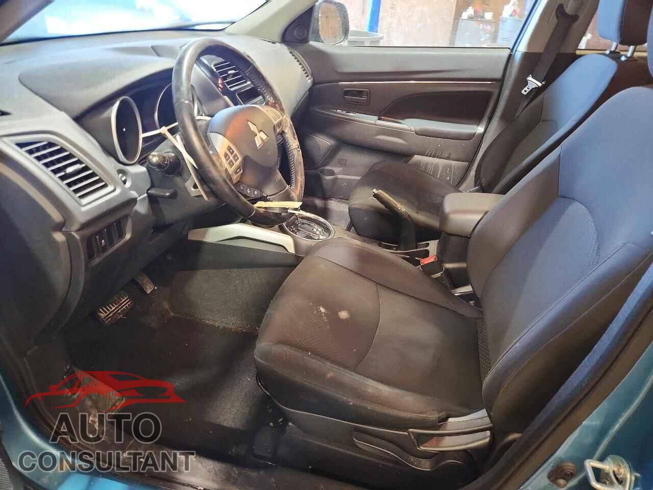 MITSUBISHI OUTLANDER 2013 - 4A4AR3AU3DE019950