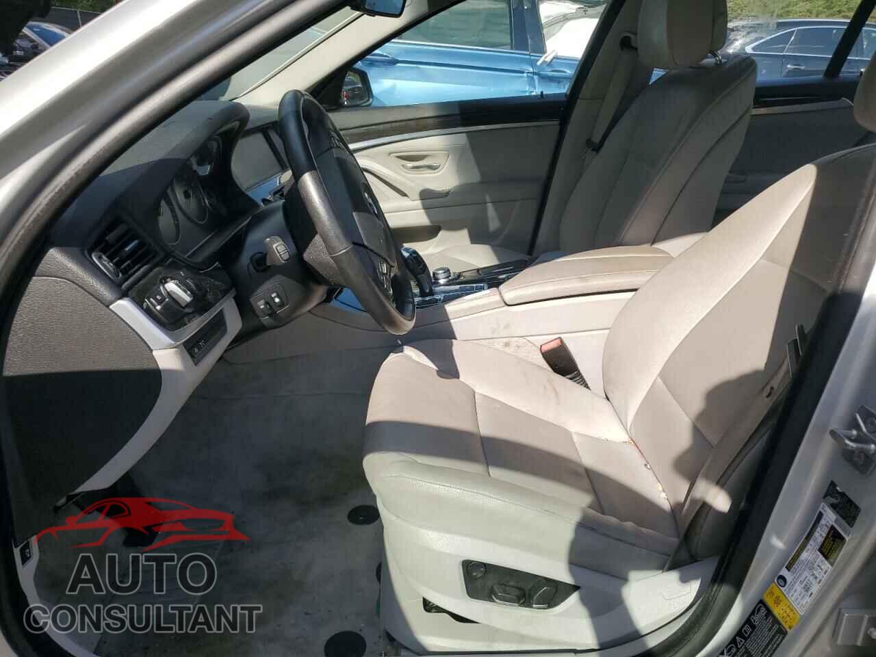 BMW 5 SERIES 2012 - WBAXH5C59CDW02305