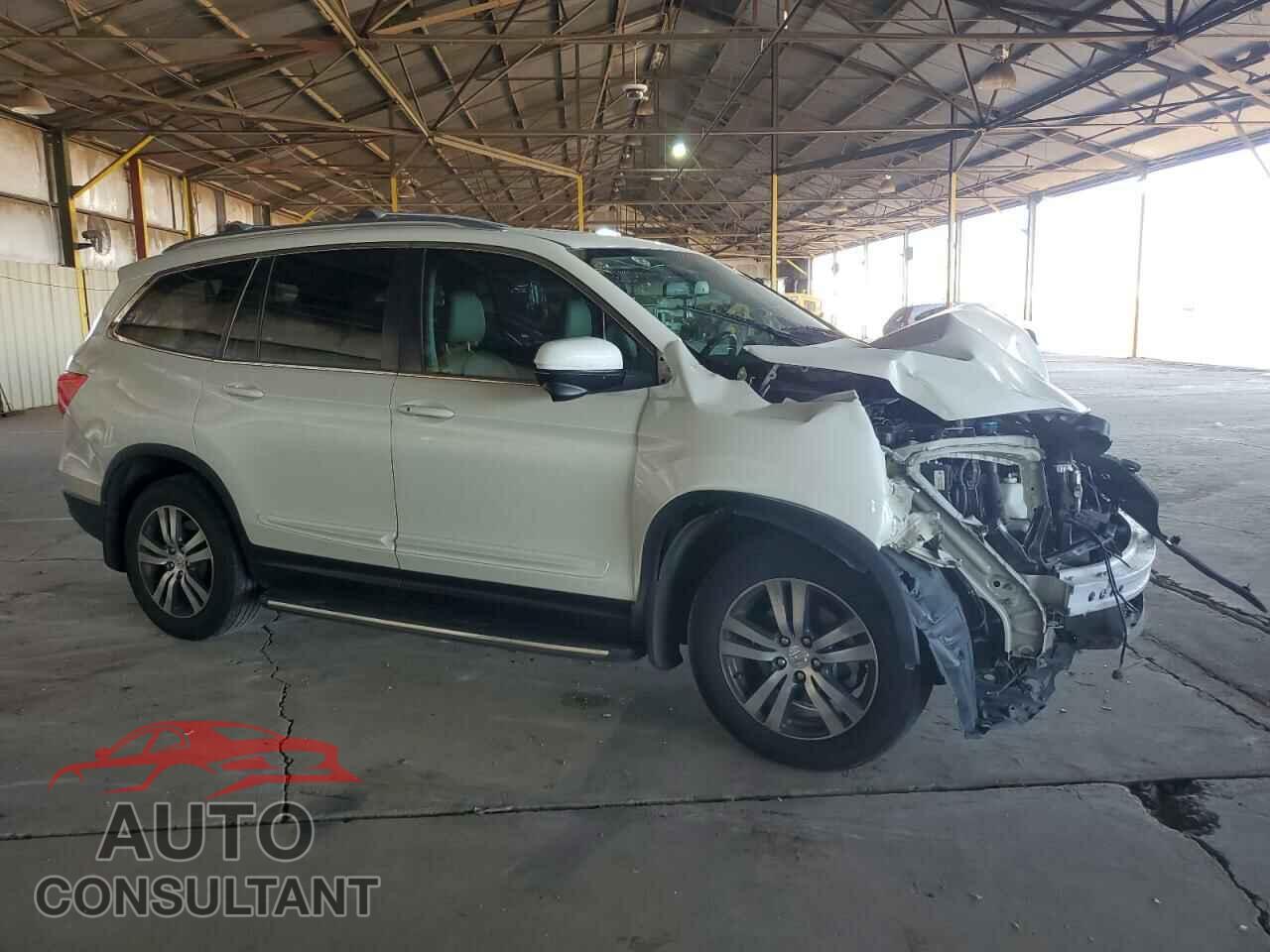 HONDA PILOT 2017 - 5FNYF6H54HB104461