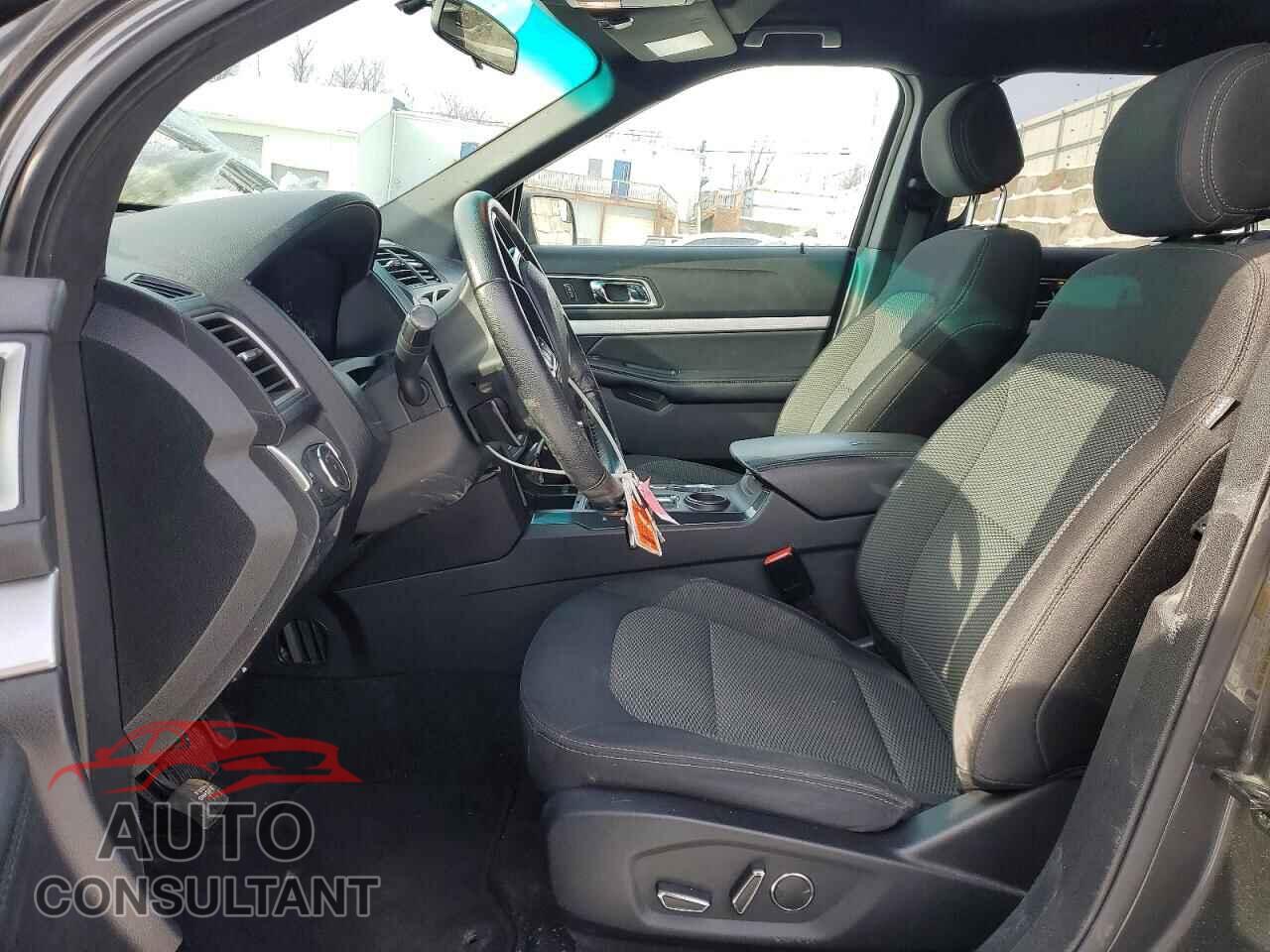 FORD EXPLORER 2017 - 1FM5K7D89HGB89142