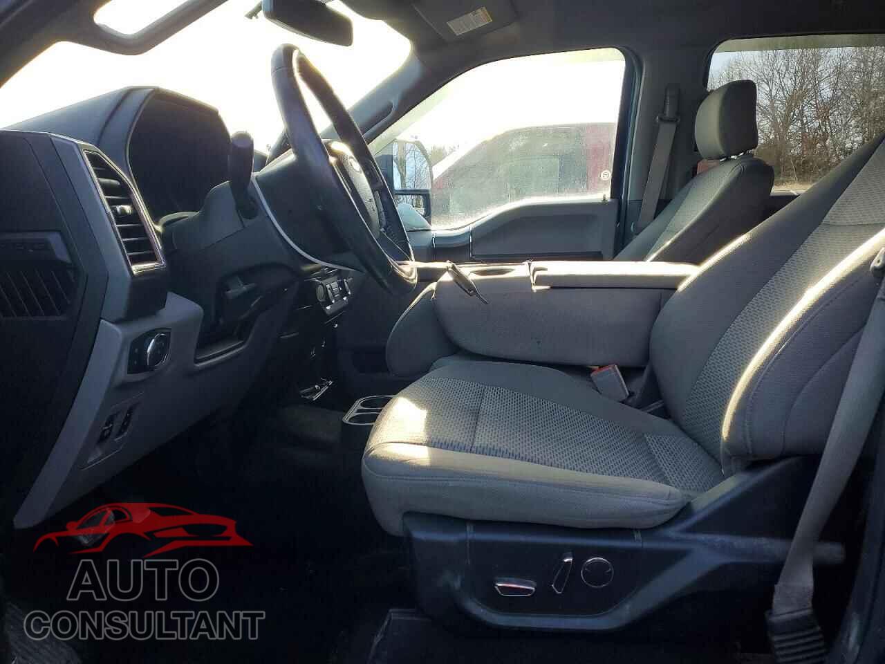 FORD F-150 2018 - 1FTEW1E5XJFE32592